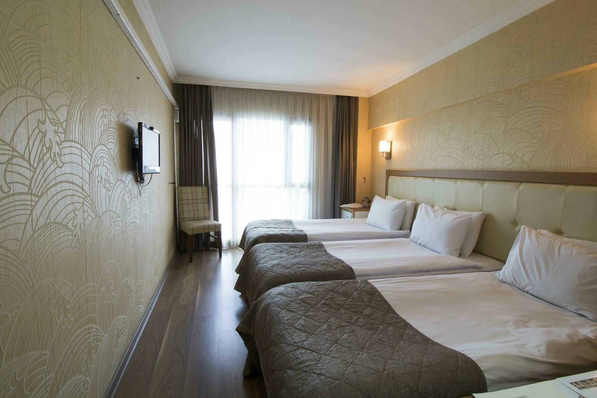 Hotel Kocaman Izmir Exterior photo